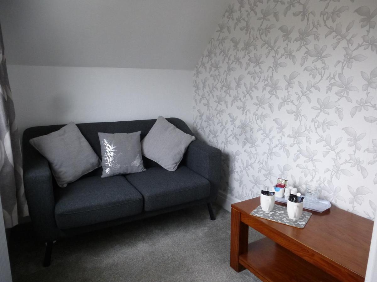 The Kenmore Guest House Llandudno Exterior foto